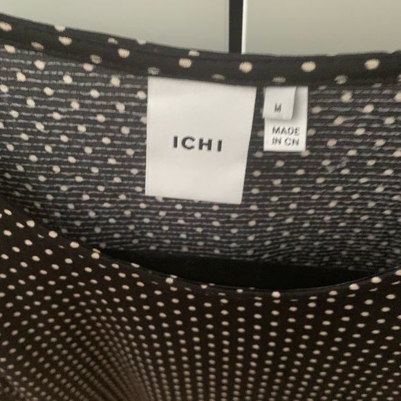 Black dress with 1/4 sleeve sheer material, size M, ICHI brand - Picture 4 of 4